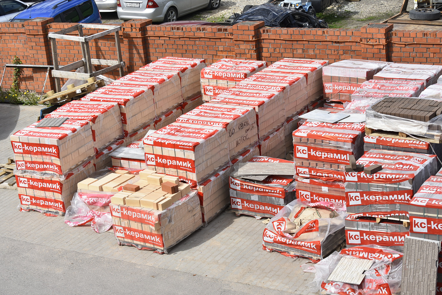 Огромный выбор печного литья и кирпича!