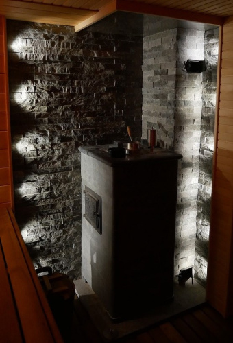 Печь для бани ИзиСтим Анапа в полноценном кожухе Змеевик